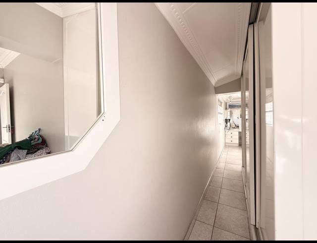 4 BEDROOM FREEHOLD FOR SALE IN NEWCASTLE CENTRAL